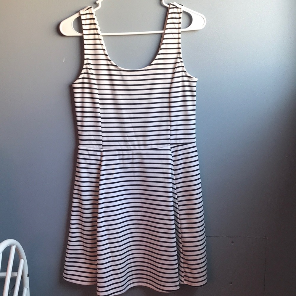 H&M | Black and White Striped Dress Size 10